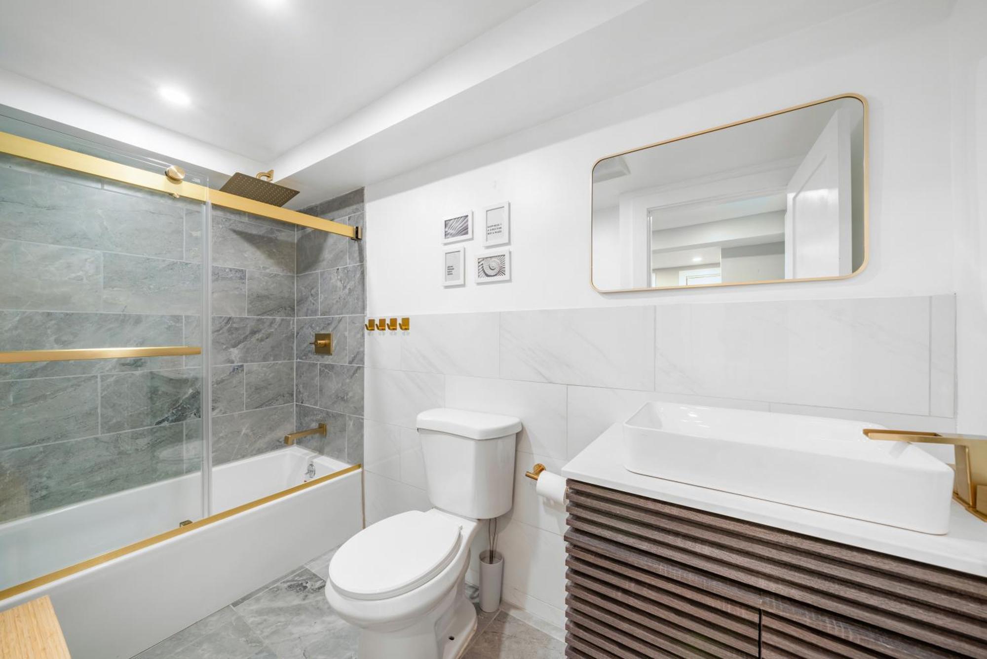 Jetted Tub